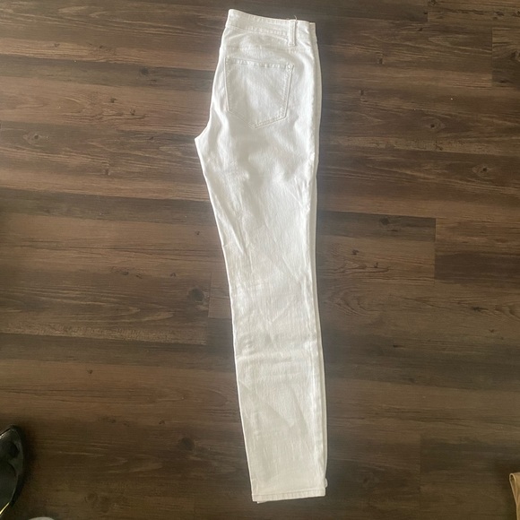 Ann Taylor TALL White Jeans Pants - Picture 1 of 3